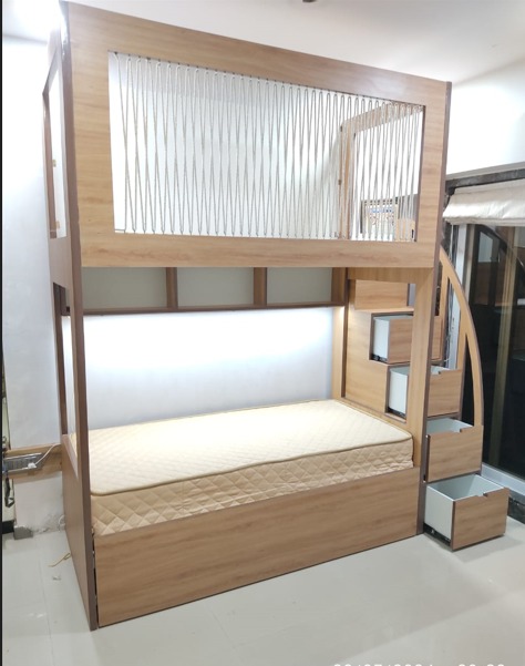 Ceiling Touch Bunkbed 